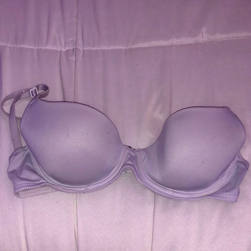 Victoria’s secret pink bra